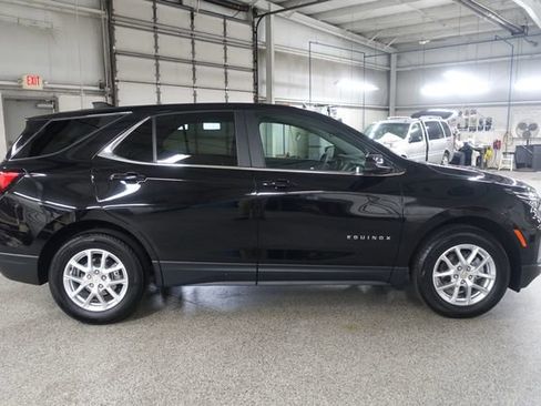 Used 2024 Chevrolet Equinox LT image 8