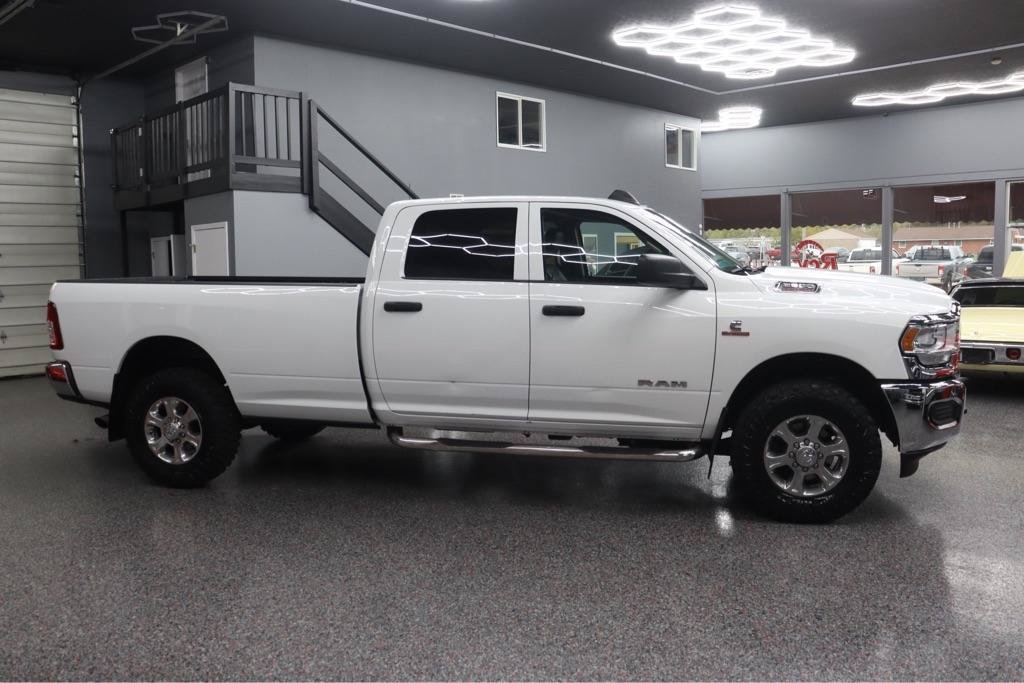 Used 2020 RAM 2500 Tradesman w/ Chrome Appearance Group AWD/4WD image 5