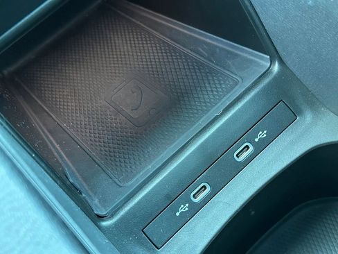 Used 2021 Volkswagen ID.4 Pro S image 31