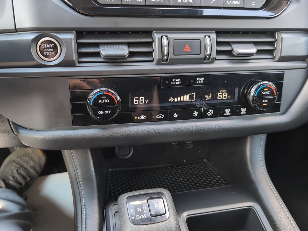 Used 2024 Nissan Pathfinder S AWD/4WD image 22