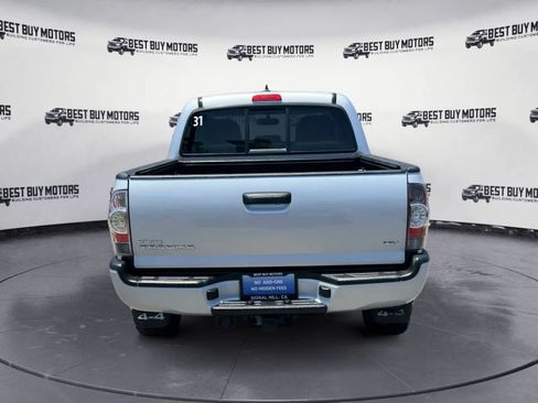Used 2012 Toyota Tacoma 4x4 Double Cab w/ TRD Sport Pkg image 6