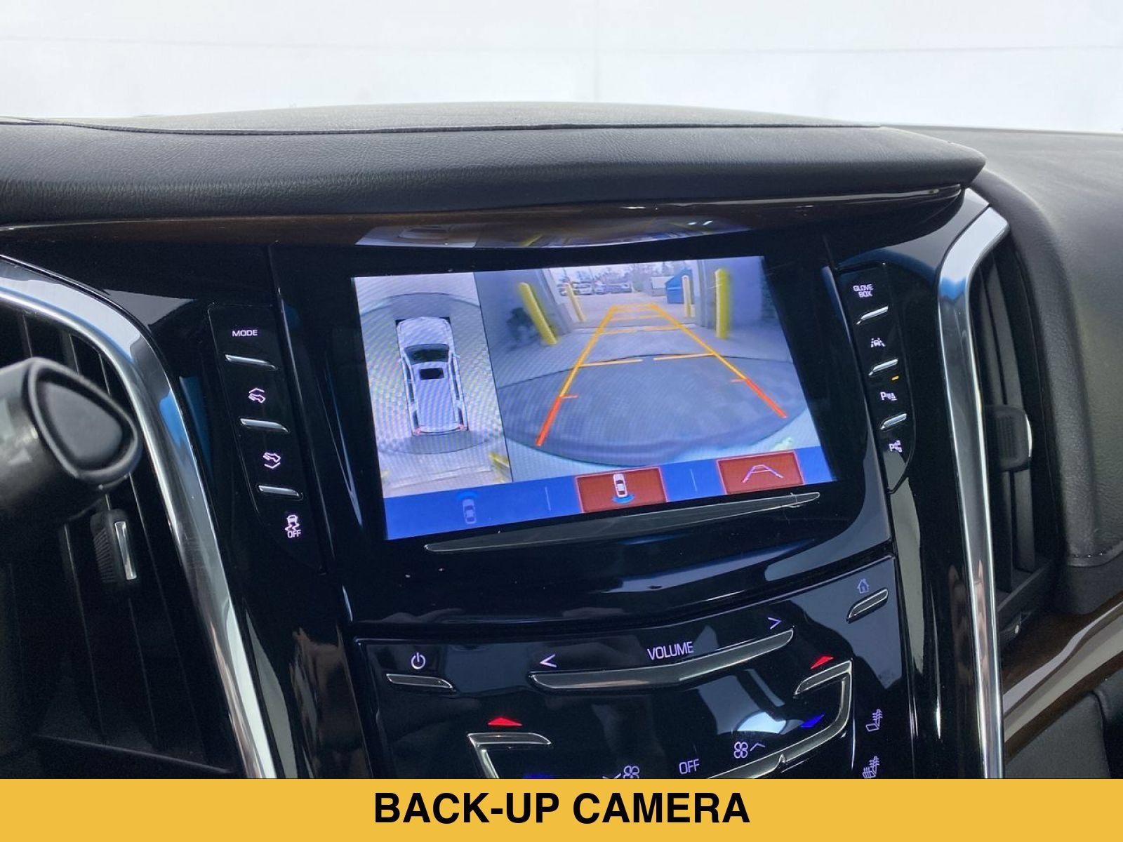 Used 2017 Cadillac Escalade Luxury AWD/4WD image 7