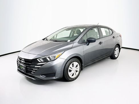 Used 2024 Nissan Versa S w/ Trunk Package image 3