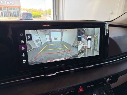 Used 2022 Kia Carnival SX FWD image 36