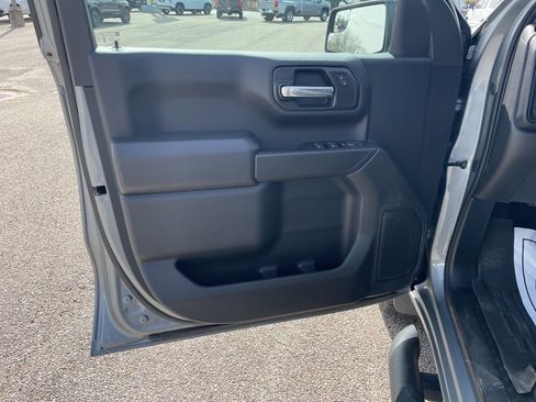 Used 2025 Chevrolet Silverado 1500 Custom Trail Boss image 14