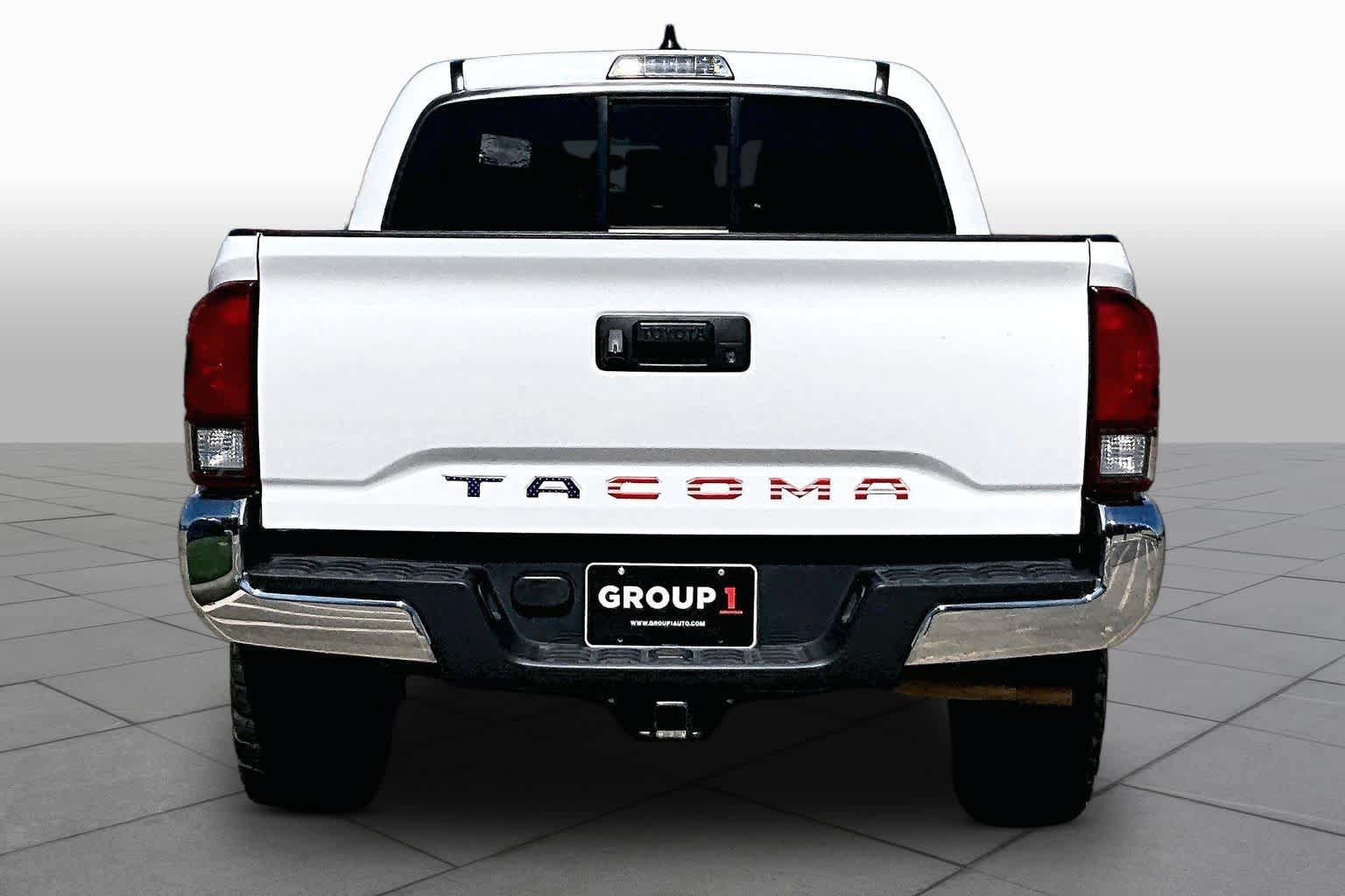 Used 2020 Toyota Tacoma SR5 RWD image 5