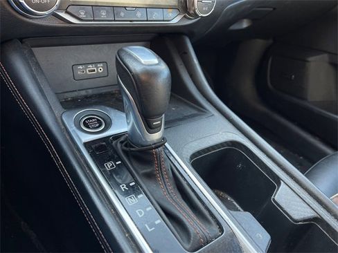 Used 2022 Nissan Sentra SR w/ SR Premium Package image 17