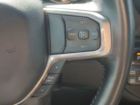 Used 2022 RAM 1500 Laramie AWD/4WD image 25