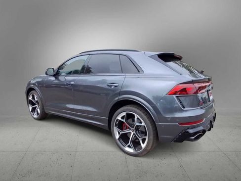 New 2025 Audi RS Q8 performance image 6