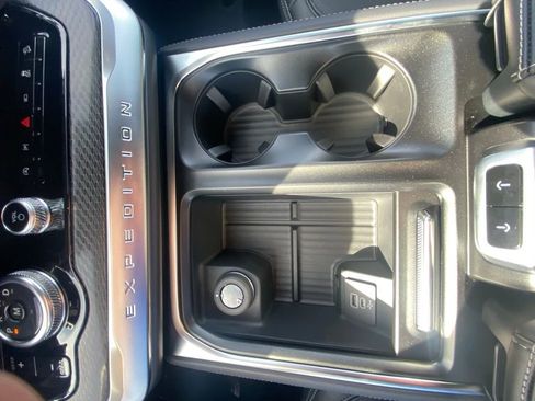 New 2026 Ford Expedition Max Platinum w/ Stealth Appearance Package image 19