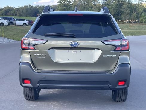 Certified 2025 Subaru Outback Premium AWD/4WD image 3
