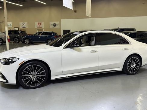Used 2022 Mercedes-Benz S 500 4MATIC image 5