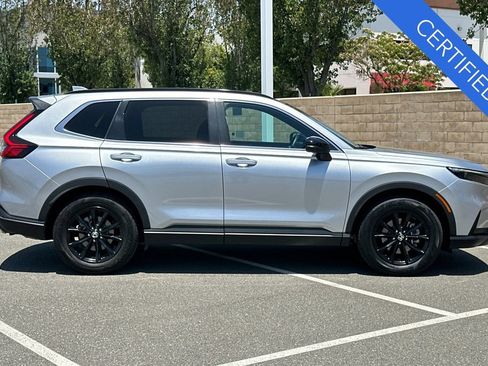 Used 2025 Honda CR-V Sport image 3