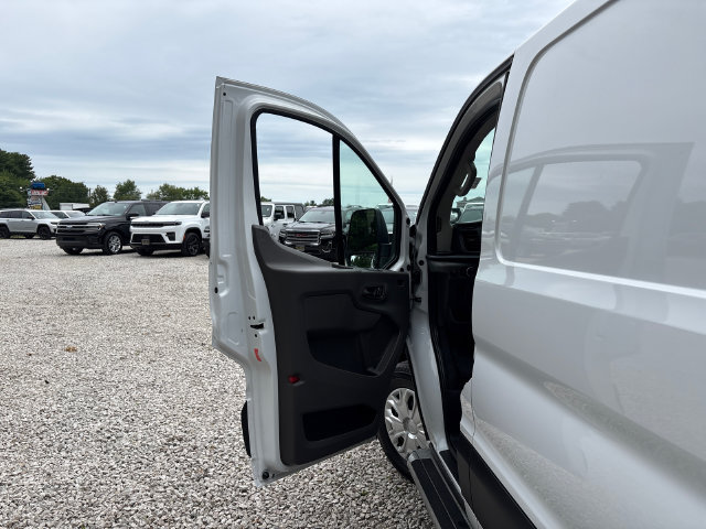 Certified 2025 Ford Transit 250 Low Roof w/ Exterior Upgrade Package RWD image 21