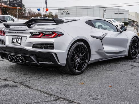 New 2026 Chevrolet Corvette Z06 w/ Z07 Performance Package image 5