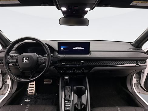 Used 2023 Honda Accord Sport image 14