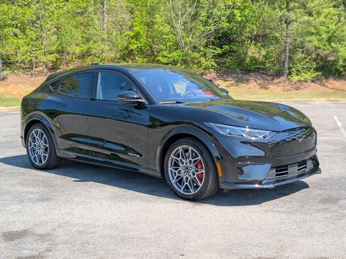 Used 2025 Ford Mustang Mach-E GT image 11