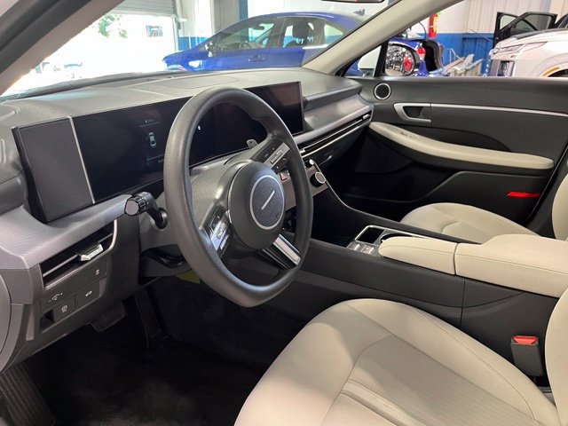 Used 2024 Hyundai Sonata SEL FWD image 23