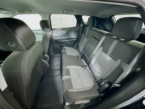 Used 2025 Chevrolet Blazer LT image 26