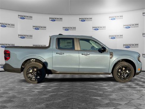 New 2025 Ford Maverick Lariat w/ Black Appearance Package image 6