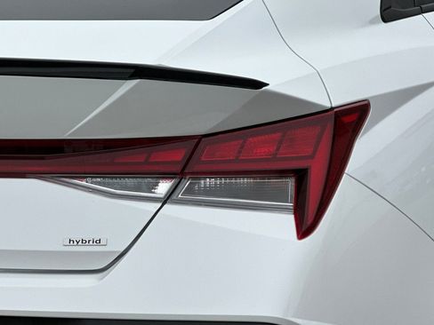 New 2025 Hyundai Elantra SEL image 26