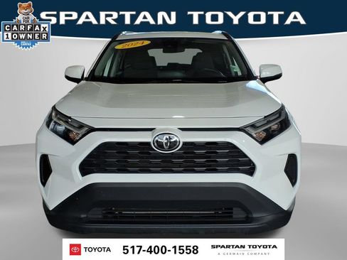 Used 2024 Toyota RAV4 XLE FWD image 3