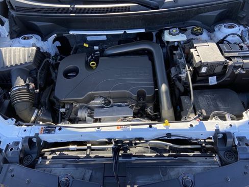 Used 2024 Chevrolet Equinox LT image 26