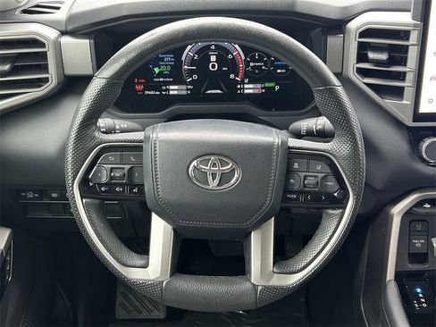 Used 2023 Toyota Tundra Limited image 45