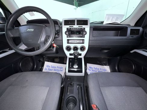 Used 2008 Jeep Patriot Sport FWD image 16