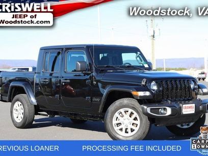 Used 2023 Jeep Gladiator Sport