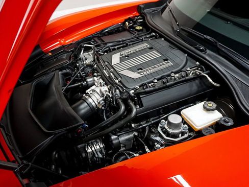 Used 2016 Chevrolet Corvette Z06 w/ 3LZ Preferred Equipment Group image 14