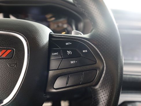 Used 2023 Dodge Challenger R/T w/ Blacktop Package image 35