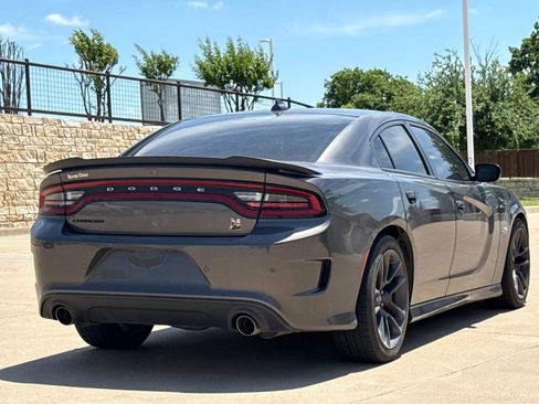 Used 2021 Dodge Charger Scat Pack RWD image 9