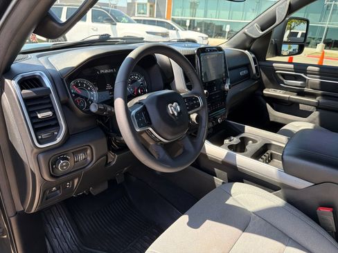 Used 2025 RAM 1500 Lone Star AWD/4WD image 10