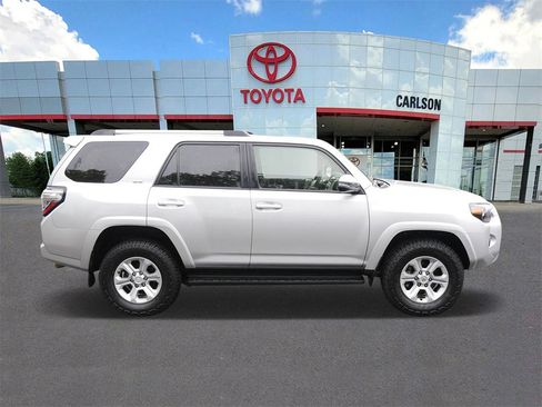 Certified 2024 Toyota 4Runner SR5 Premium image 4