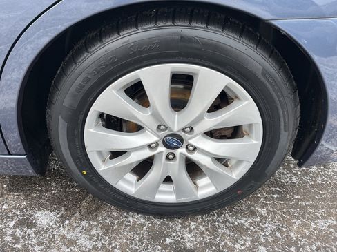 Used 2015 Subaru Legacy 2.5i Premium w/ Moonroof Package image 9