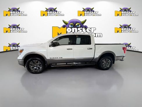 Used 2018 Nissan Titan Platinum Reserve AWD/4WD image 7