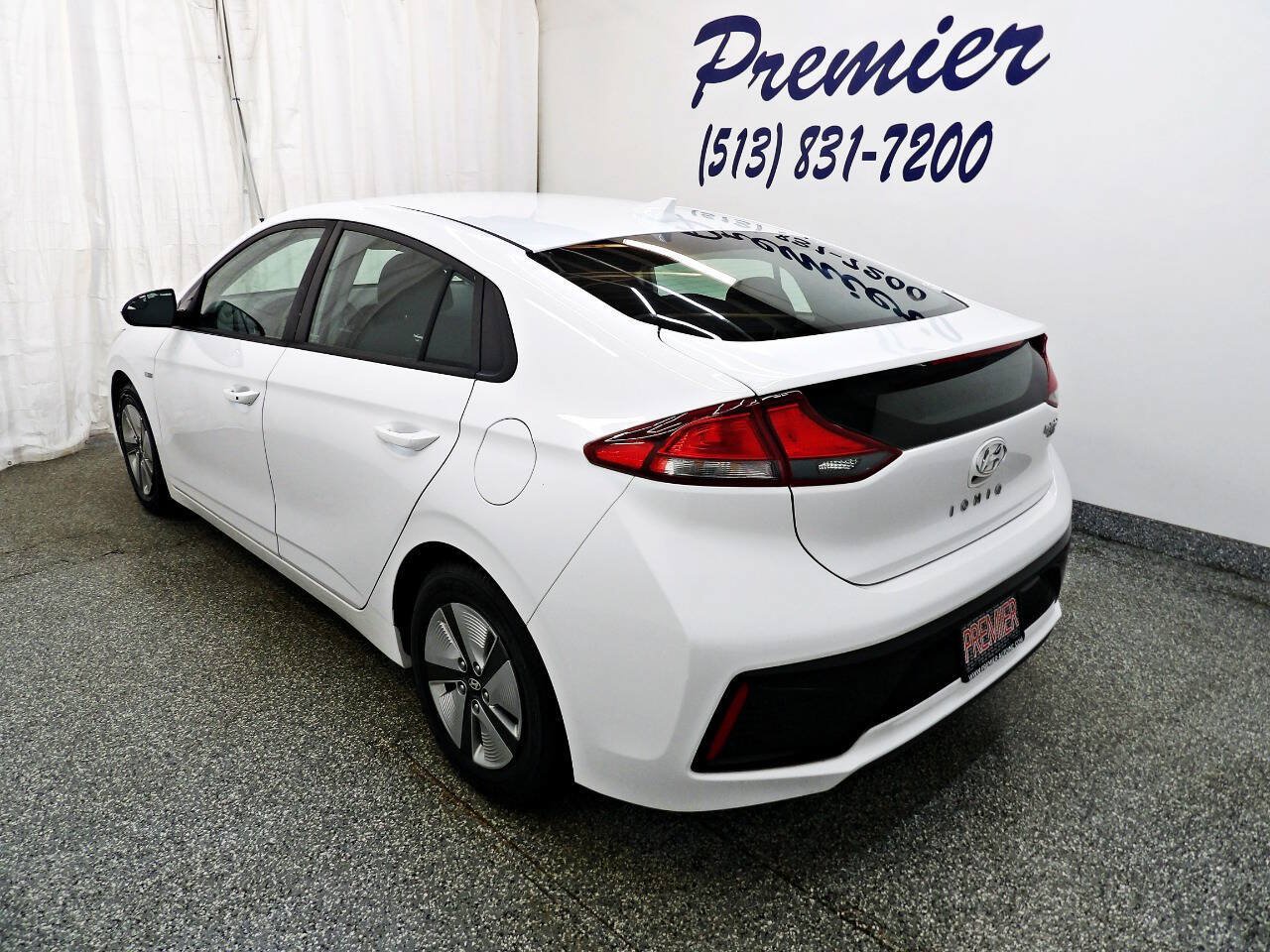 Used 2019 Hyundai Ioniq Blue FWD image 4