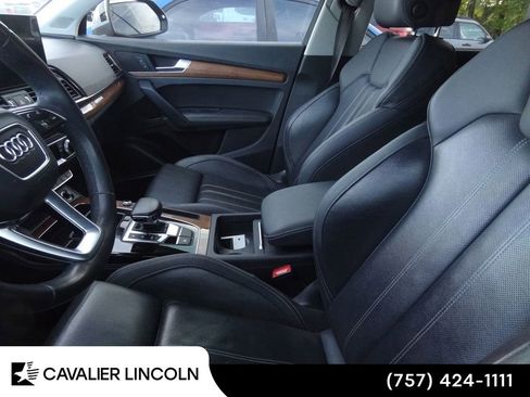 Used 2021 Audi Q5 Prestige w/ Prestige Package AWD/4WD image 7