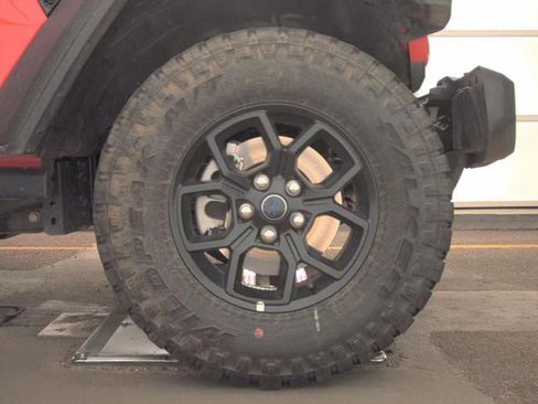 Used 2025 Jeep Wrangler Unlimited Sport S 4xe image 18