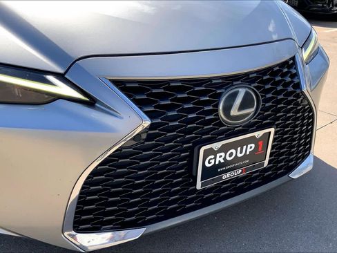 Used 2021 Lexus IS 300 w/ Comfort Package image 28