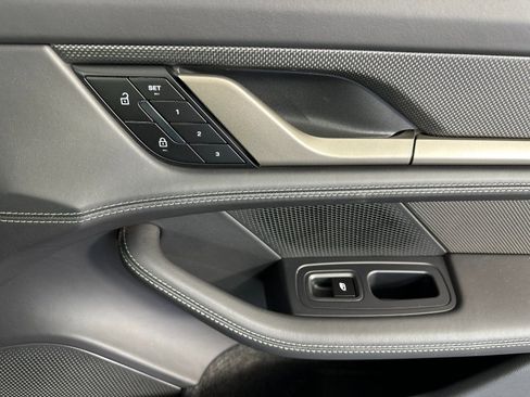 Certified 2025 Porsche Taycan Turbo S image 19