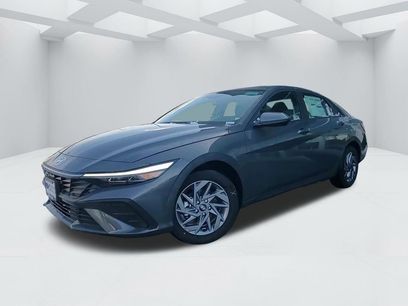 New 2025 Hyundai Elantra Blue