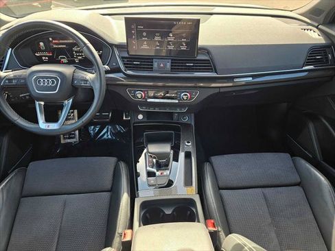Used 2023 Audi SQ5 Premium Plus w/ Premium Plus Package AWD/4WD image 18