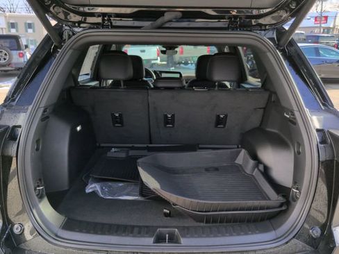 Certified 2025 Chevrolet Equinox ACTIV w/ Safety and Technology Package image 25