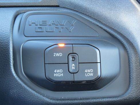 New 2026 RAM 2500 Tradesman AWD/4WD image 25