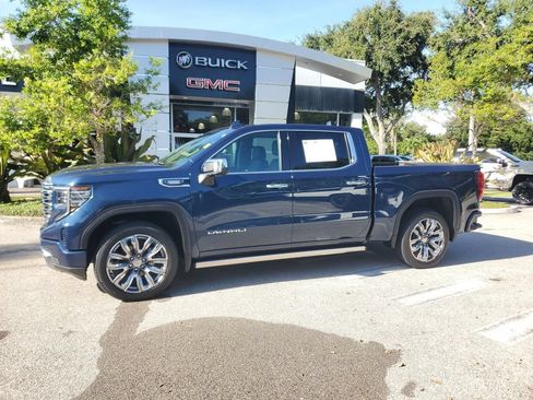 Certified 2023 GMC Sierra 1500 Denali w/ Denali Reserve Package AWD/4WD image 2