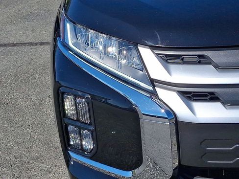 Used 2024 Mitsubishi Outlander Sport SE image 10