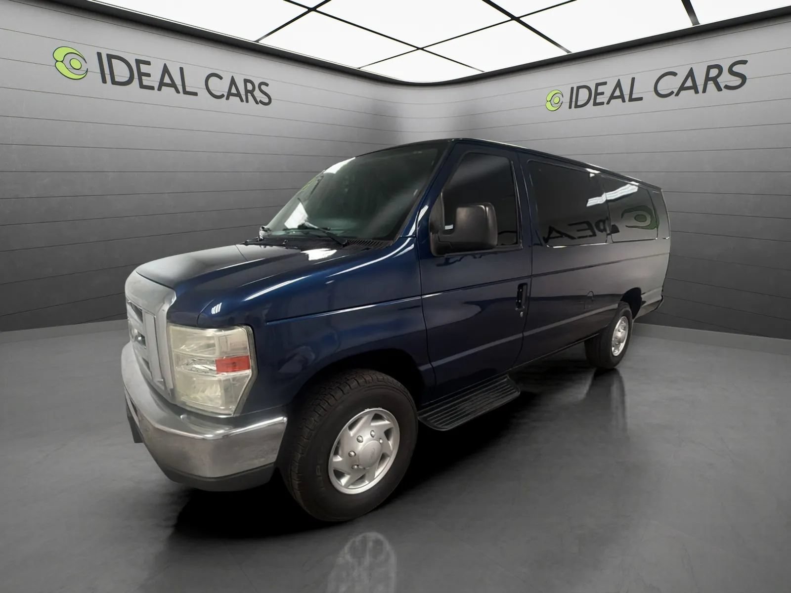 Used 2012 Ford E-350 and Econoline 350 XLT RWD image 1