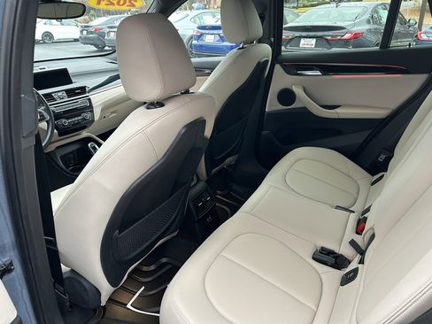 Used 2021 BMW X1 xDrive28i w/ Convenience Package image 10